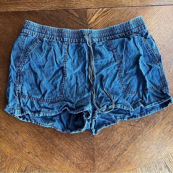J. Crew Denim Seaside Short in Stripe Blue Women's Drawstring Shorts Size Medium - Picture 2 of 6